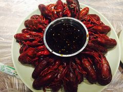 -巴厘龙虾·榜首油焖大虾(音乐学院·沿江酒馆店)