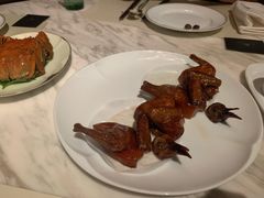 脆皮妙龄鸽-新荣记(新源南路店)