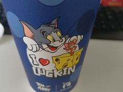 -瑞幸咖啡(怡富广场店)