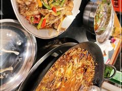 -鸿顺老铁锅美蛙鱼府(解放碑店)