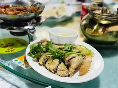 -范饭椰林川湘味海鲜·椰子鸡(三亚湾椰梦长廊店)