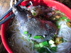 -正宗李家土鸡米线店