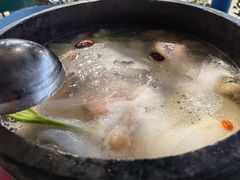 -墨脱石锅椰子鸡•海鲜糟粕醋(榆亚路店)