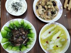 -鲸育宝宝月嫂(徐汇店)