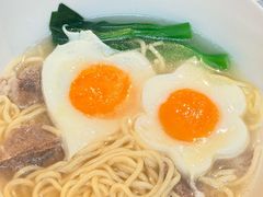 -洋房火锅(上海新天地南北里店)