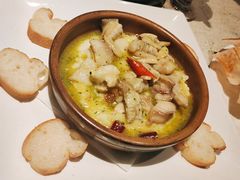 鳕鱼下颌肉配橄榄油蒜蓉土豆泥-Carmen卡门西班牙餐厅