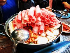 部队锅-MI WU FACTORY米屋美食工厂餐厅(绿地店)