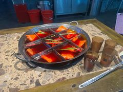 -正南齊北重庆老火锅(光华村直营店)