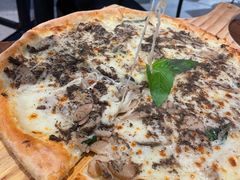 黑松露pizza-ALLORA意大利餐厅(丰盛里店)