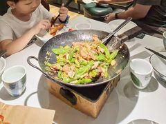 -费大厨辣椒炒肉(高铁吾悦广场店)