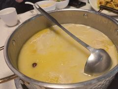 -煲王粤菜餐厅(中侨中心店)