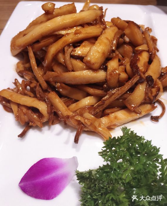 草本工坊(悠唐店)烧汁炒珍菌图片 - 第1张