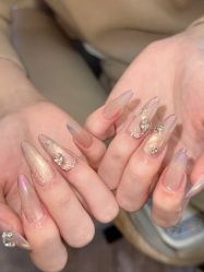 -HUII NAIL绘京美甲美睫会馆