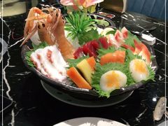 -淡尾·海鲜自助概念餐厅(虹桥南丰城店)