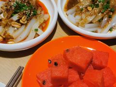 -渝信川菜 · 川味家常菜(财富购物中心店)
