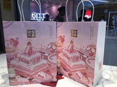 -奈雪的茶(亨特国际广场店)