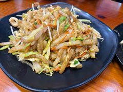 海鲜炒年糕-台州老六海鲜面馆(上南总店)