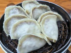 -罗卜李包子羊肉汤