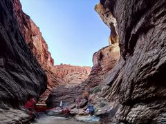 -天山神秘大峡谷