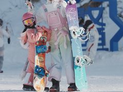 -鳌山滑雪度假区