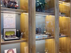 -回瑞眼镜·蔡司·依视路官方授权店(广益路万达店)