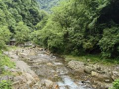 -西岭雪山大飞水景区