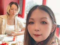 -何师傅美蛙鱼头(汉街店)