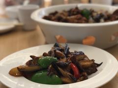 地三鲜-关东小磨东北菜(上海长风大悦城店)