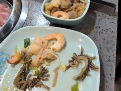 -金滏山·烤肉海鲜火锅自助(襄阳万达店)