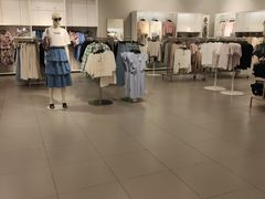 -H&M(华润万象城店)