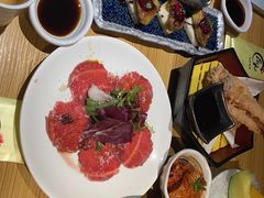 -花和海鲜自助(梅江店)