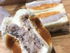 -沁屋面包店(人民东路店)