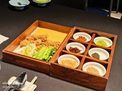 -鲁采LU STYLE(新天地店)