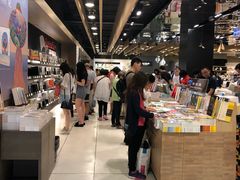 -诚品(信义店)