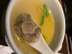 牛尾汤-穹六人间 people 6(岳阳路店)