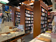 -西西弗书店&矢量咖啡(来福士广场店)