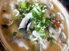 酸菜鱼-聚百鲜海鲜烧烤私房菜(韩乐坊店)