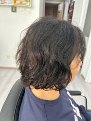 -LILI·HAIR SALON理理造型