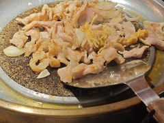 -石记东北风味烤肉店(子固路店)