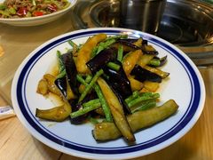 -茅台镇网红溶洞餐厅·茅帮菜馆