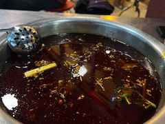 -肖肖酸萝卜鱼火锅(总店)