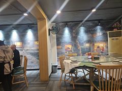 -堂瓦里·33年传统赣菜(第一街区店)