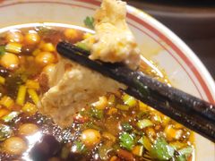 -吃城都·鱼蛙火锅(西玉龙街店)