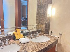 -汕尾巴黎半岛酒店