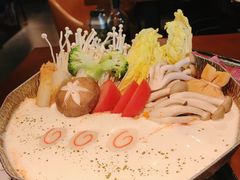 -魔丼屋(日月光店)