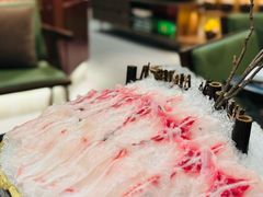 -得意咚瓜·顺德鱼生·冬瓜火锅(深圳首店)