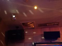 -歌迷量贩KTV(光彩市场店)