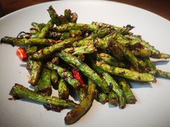 -蜜桃餐厅·伴山(湖滨商业街店)