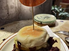 超级牛肉汉堡-野草莓自由市场