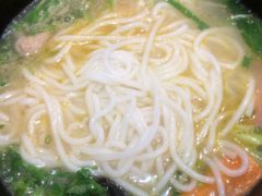-妈妈故事米线(市府恒隆店)
